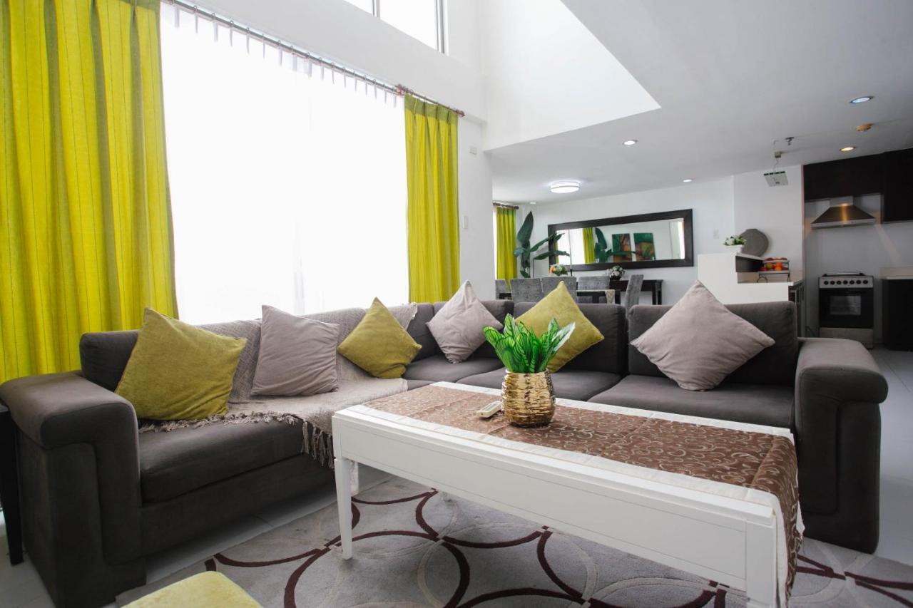 ไดมอนด์ สวีท แอนด์ เรสซิเดนซ์ Hotel Cebu ภายนอก รูปภาพ