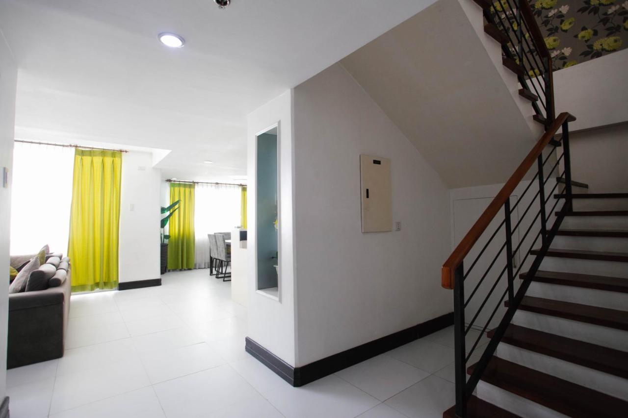 ไดมอนด์ สวีท แอนด์ เรสซิเดนซ์ Hotel Cebu ภายนอก รูปภาพ