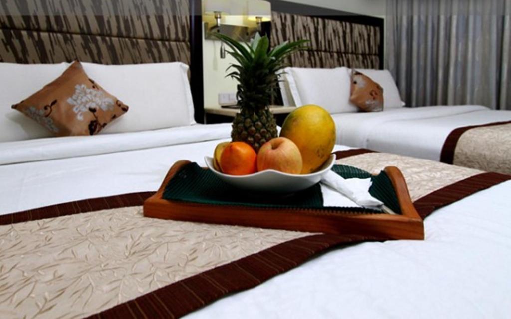 ไดมอนด์ สวีท แอนด์ เรสซิเดนซ์ Hotel Cebu ภายนอก รูปภาพ